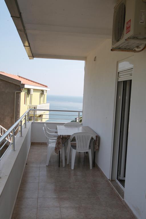Guest House Ugljevarevic Budva Kamer foto