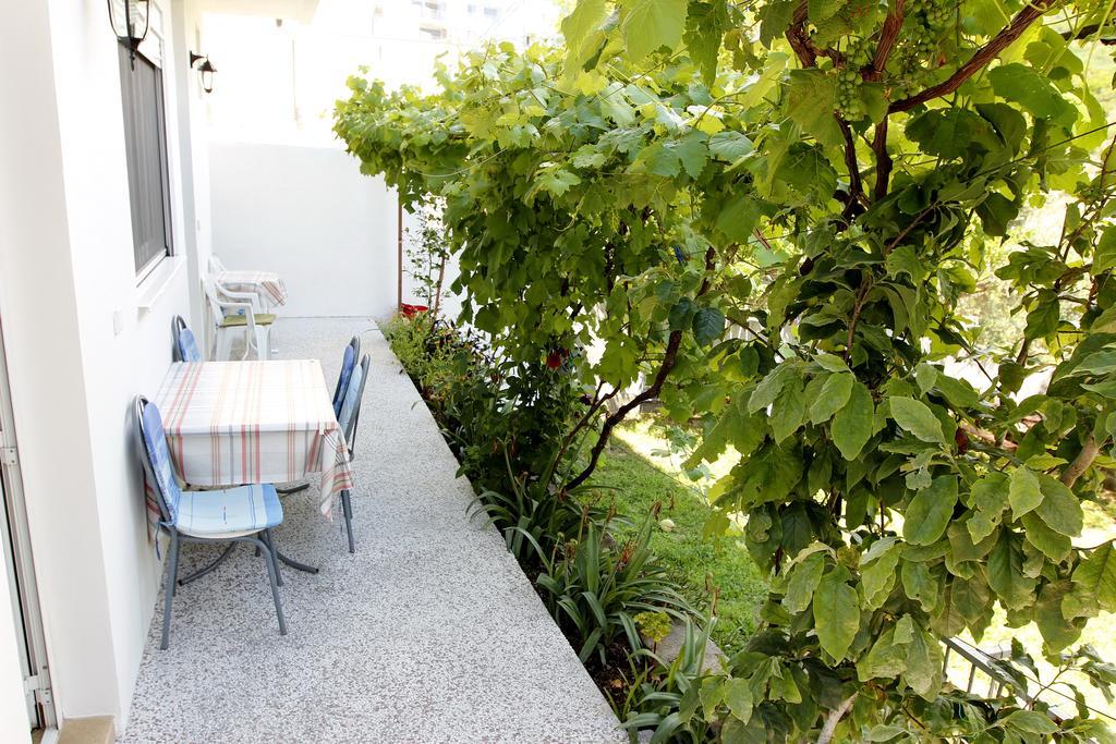 Guest House Ugljevarevic Budva Buitenkant foto