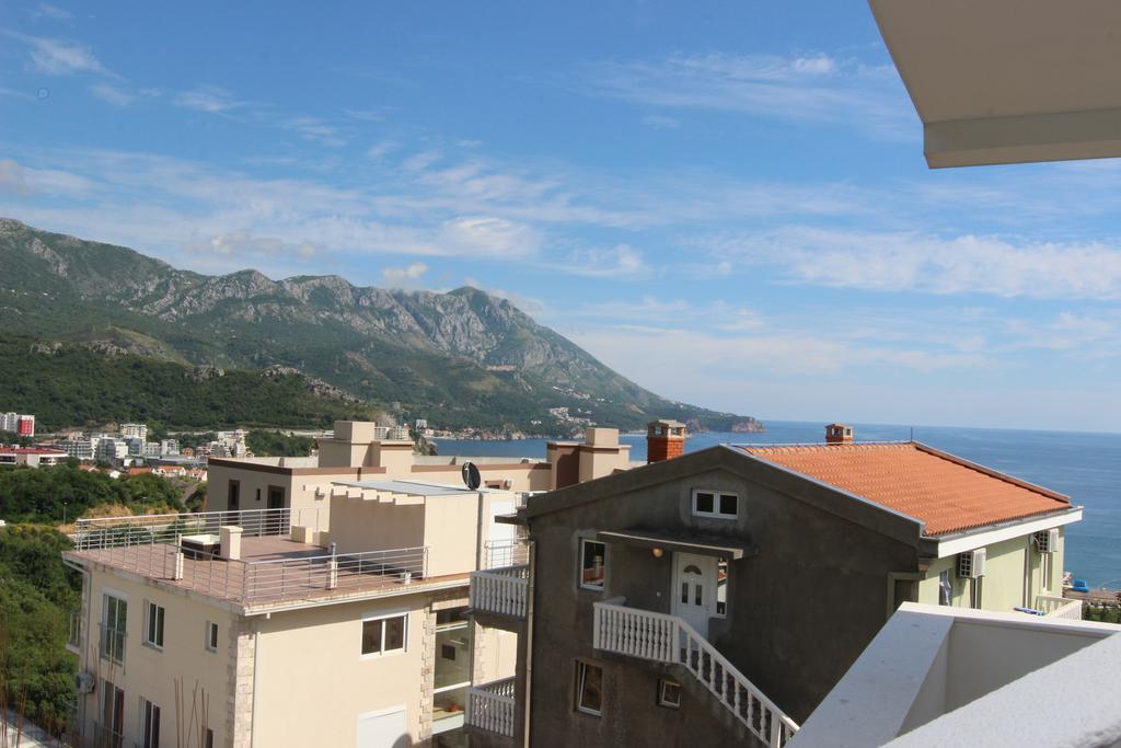 Guest House Ugljevarevic Budva Buitenkant foto